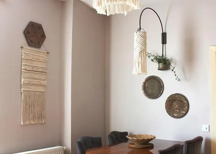 High Garden Rooftop Terrace Around Galata Tower 伊斯坦布尔